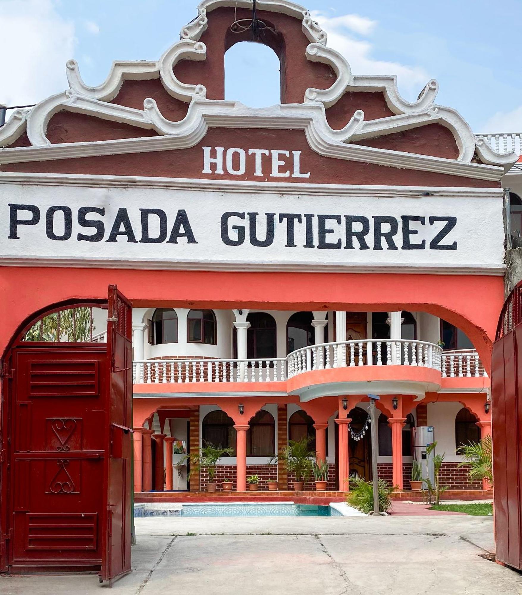 Hotel Posada Gutierrez Panajachel Exterior photo